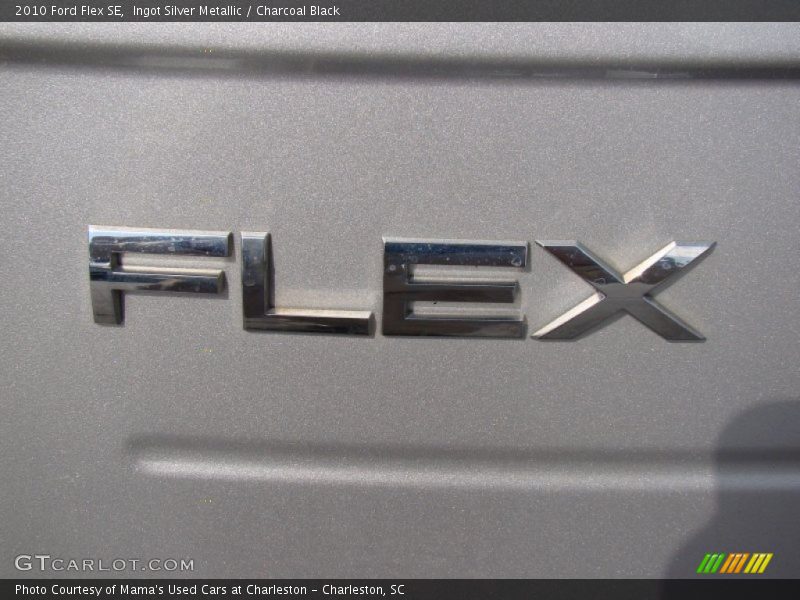 Ingot Silver Metallic / Charcoal Black 2010 Ford Flex SE