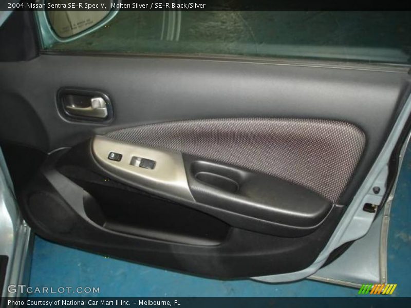 Molten Silver / SE-R Black/Silver 2004 Nissan Sentra SE-R Spec V
