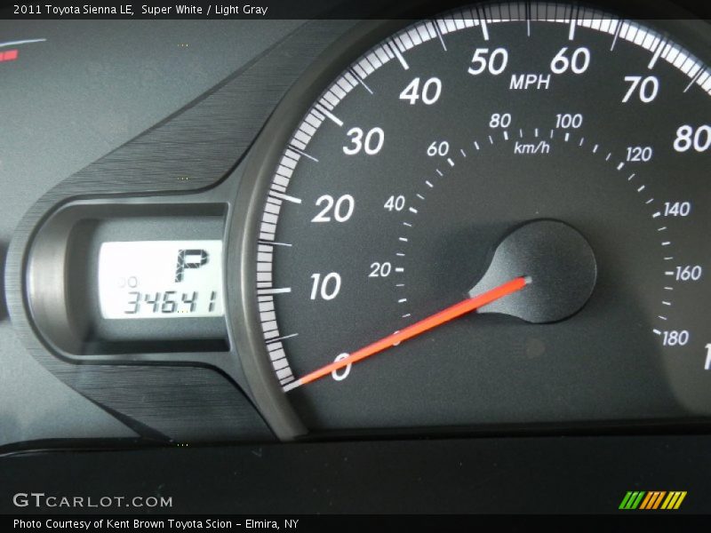 Super White / Light Gray 2011 Toyota Sienna LE
