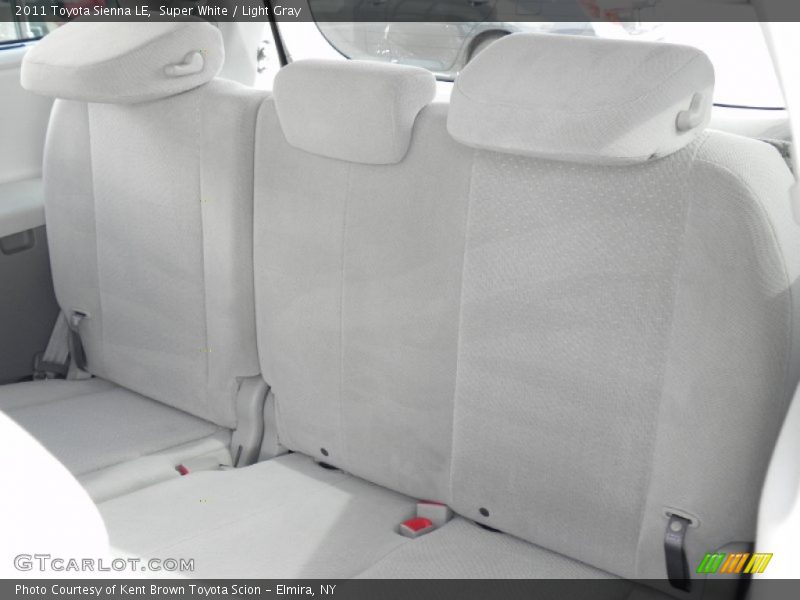 Super White / Light Gray 2011 Toyota Sienna LE