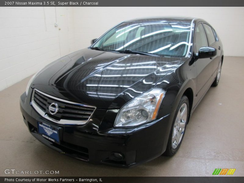 Super Black / Charcoal 2007 Nissan Maxima 3.5 SE