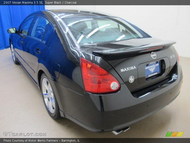 Super Black / Charcoal 2007 Nissan Maxima 3.5 SE