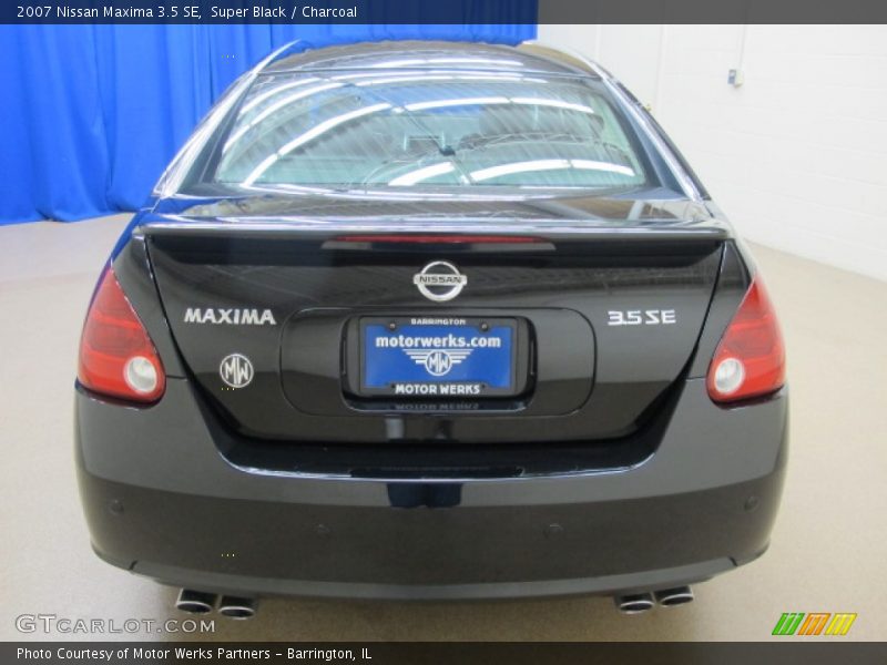 Super Black / Charcoal 2007 Nissan Maxima 3.5 SE