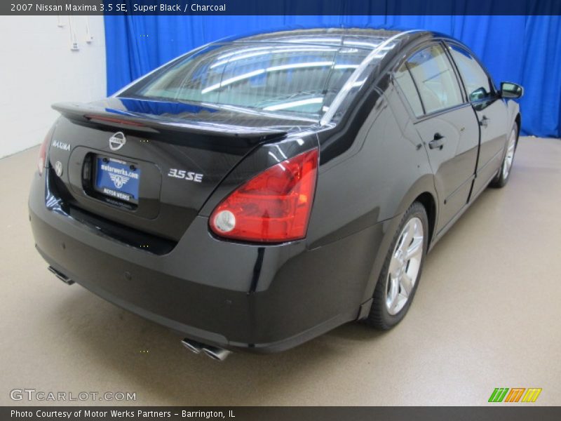 Super Black / Charcoal 2007 Nissan Maxima 3.5 SE