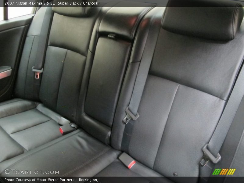 Super Black / Charcoal 2007 Nissan Maxima 3.5 SE