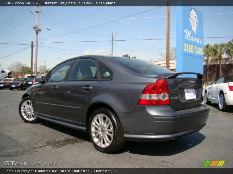 Titanium Gray Metallic / Dark Beige/Quartz 2007 Volvo S40 2.4i