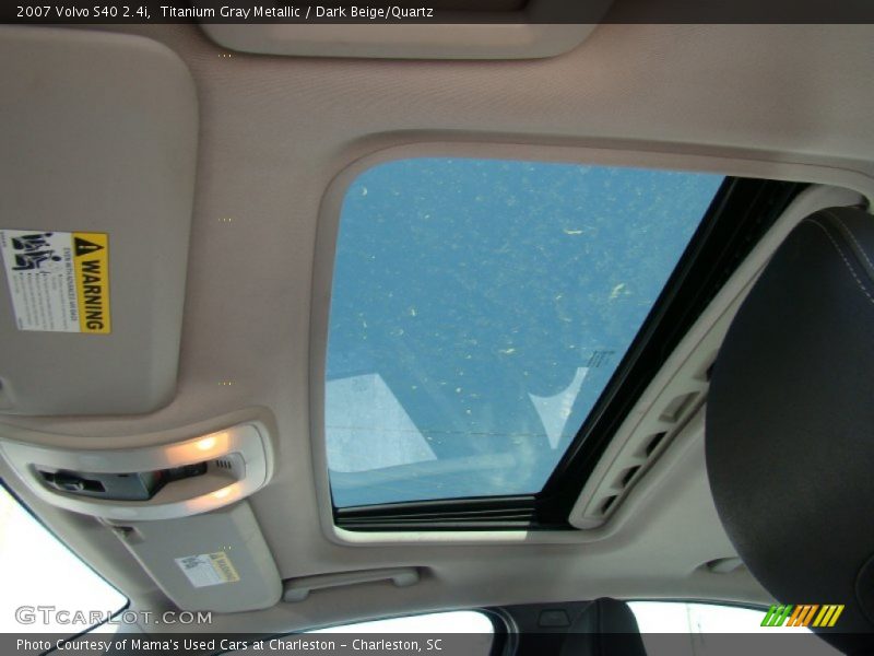 Titanium Gray Metallic / Dark Beige/Quartz 2007 Volvo S40 2.4i