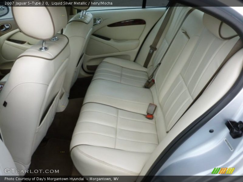 Liquid Silver Metallic / Ivory/Mocha 2007 Jaguar S-Type 3.0