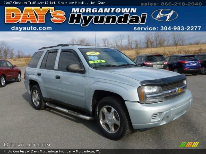 Silverstone Metallic / Light Gray 2007 Chevrolet TrailBlazer LS 4x4