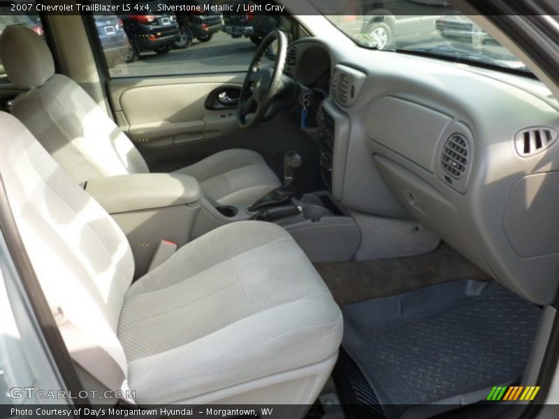 Silverstone Metallic / Light Gray 2007 Chevrolet TrailBlazer LS 4x4