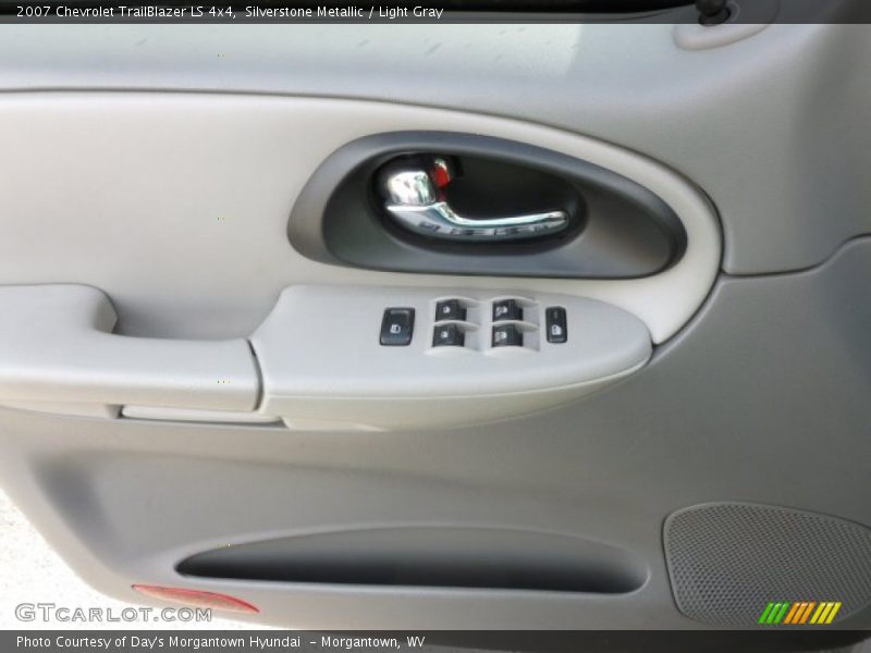 Silverstone Metallic / Light Gray 2007 Chevrolet TrailBlazer LS 4x4