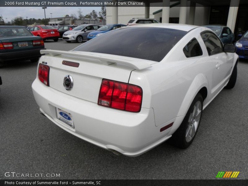 Performance White / Dark Charcoal 2006 Ford Mustang GT Premium Coupe