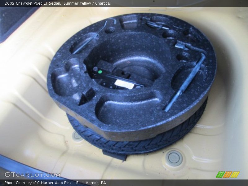 Summer Yellow / Charcoal 2009 Chevrolet Aveo LT Sedan