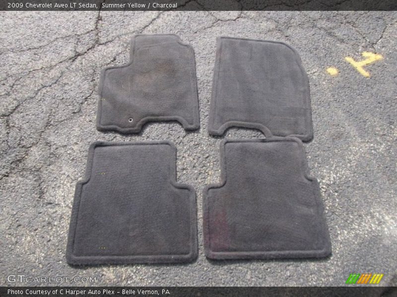 Summer Yellow / Charcoal 2009 Chevrolet Aveo LT Sedan