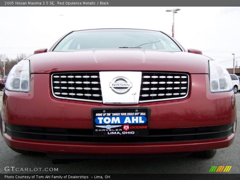 Red Opulence Metallic / Black 2005 Nissan Maxima 3.5 SE