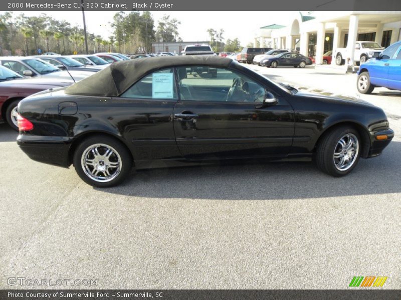 Black / Oyster 2000 Mercedes-Benz CLK 320 Cabriolet