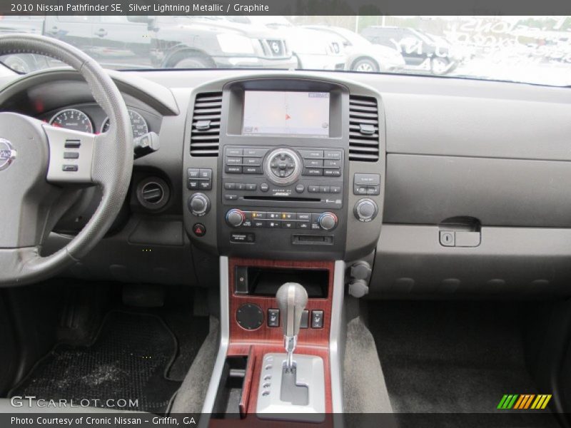 Silver Lightning Metallic / Graphite 2010 Nissan Pathfinder SE