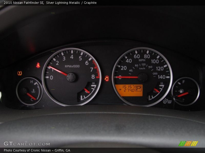 Silver Lightning Metallic / Graphite 2010 Nissan Pathfinder SE
