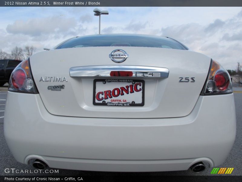 Winter Frost White / Blonde 2012 Nissan Altima 2.5 S