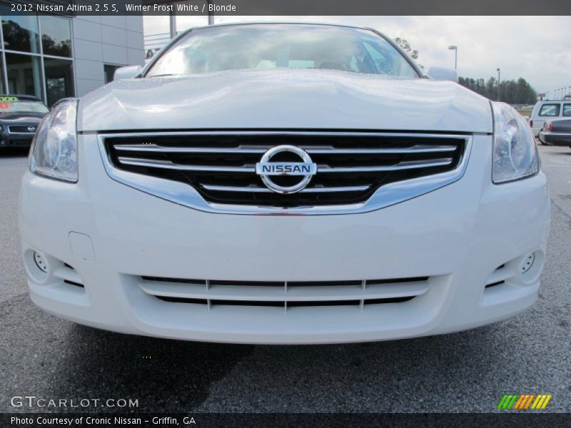 Winter Frost White / Blonde 2012 Nissan Altima 2.5 S
