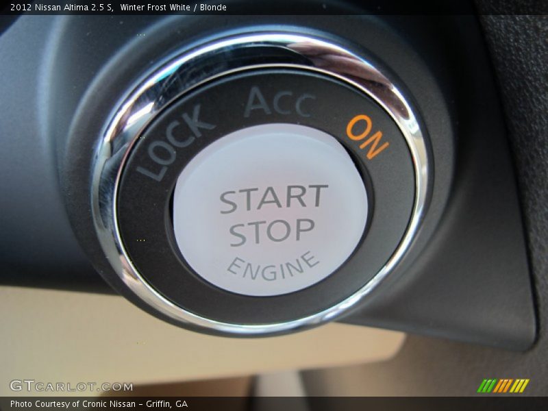 Winter Frost White / Blonde 2012 Nissan Altima 2.5 S