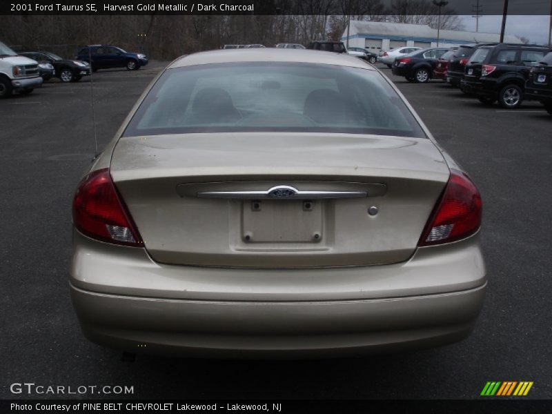 Harvest Gold Metallic / Dark Charcoal 2001 Ford Taurus SE