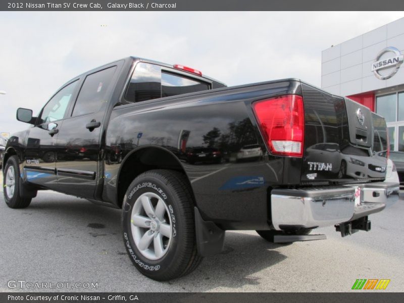Galaxy Black / Charcoal 2012 Nissan Titan SV Crew Cab