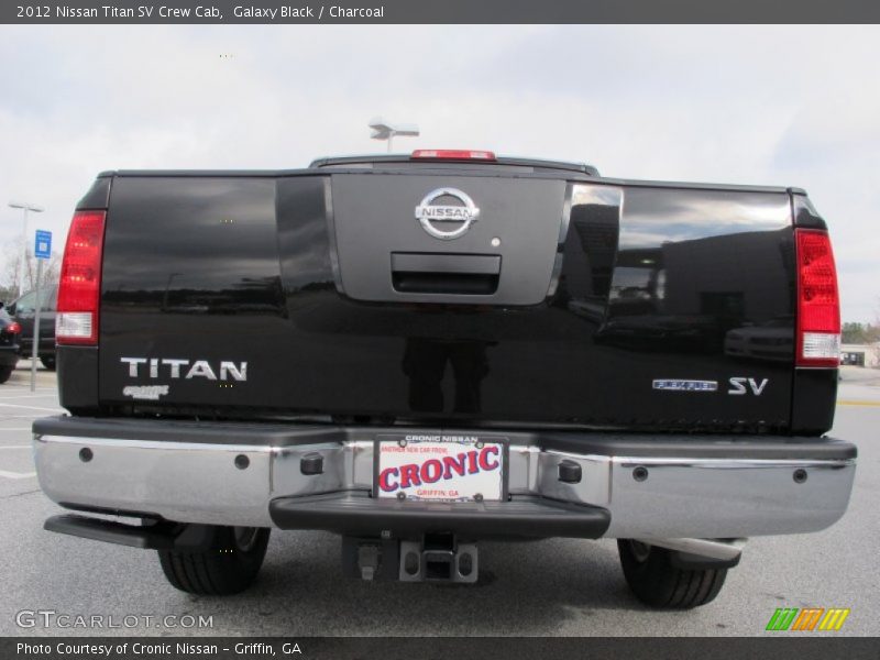 Galaxy Black / Charcoal 2012 Nissan Titan SV Crew Cab