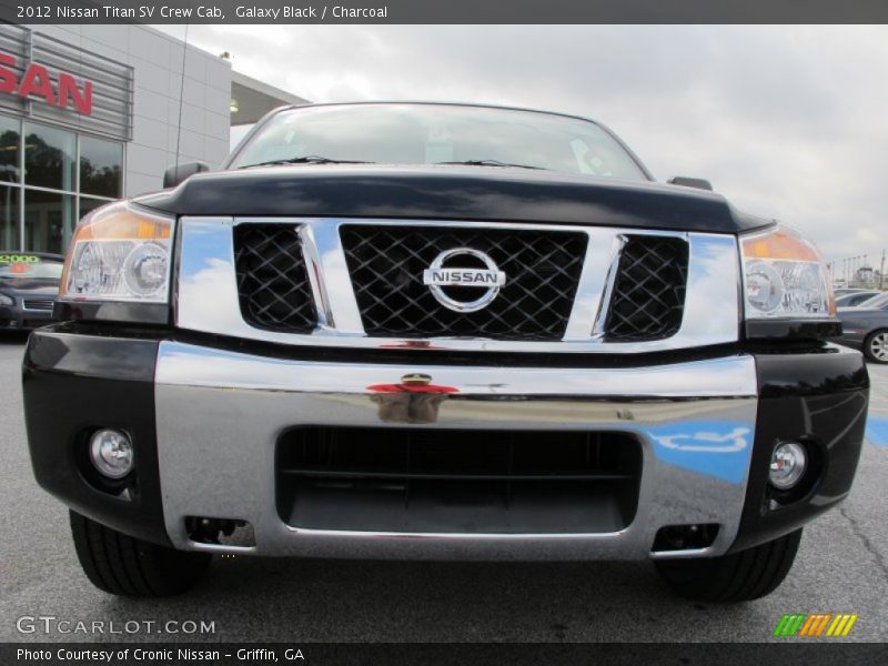 Galaxy Black / Charcoal 2012 Nissan Titan SV Crew Cab