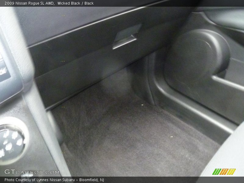 Wicked Black / Black 2009 Nissan Rogue SL AWD