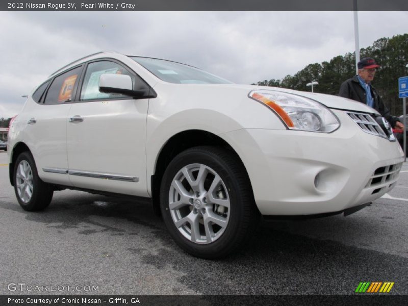 Pearl White / Gray 2012 Nissan Rogue SV