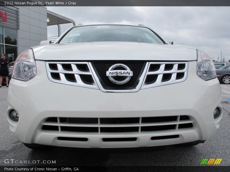 Pearl White / Gray 2012 Nissan Rogue SV