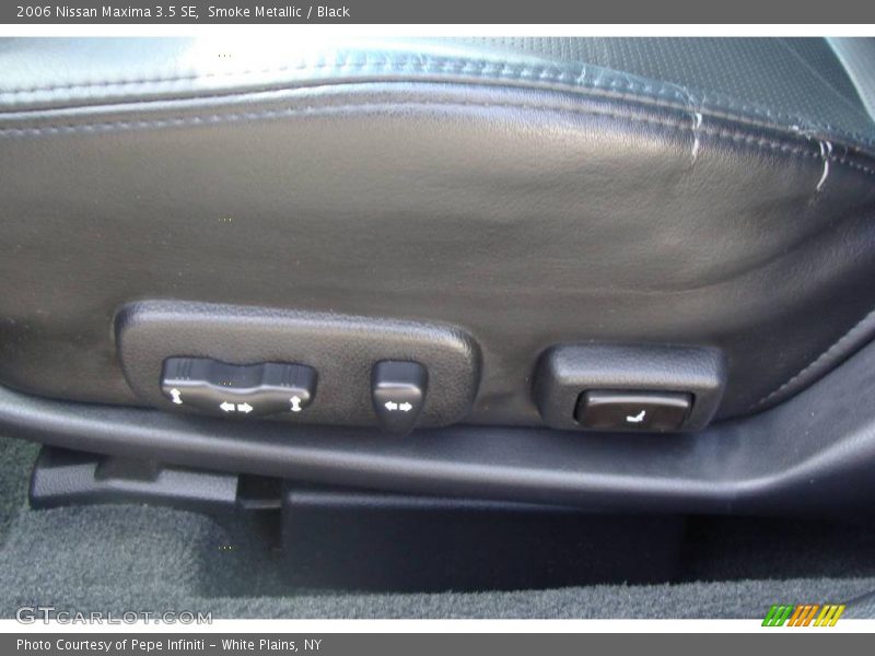Smoke Metallic / Black 2006 Nissan Maxima 3.5 SE