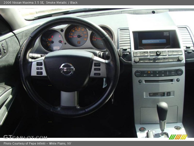 Smoke Metallic / Black 2006 Nissan Maxima 3.5 SE