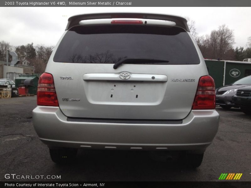 Millenium Silver Metallic / Charcoal 2003 Toyota Highlander V6 4WD