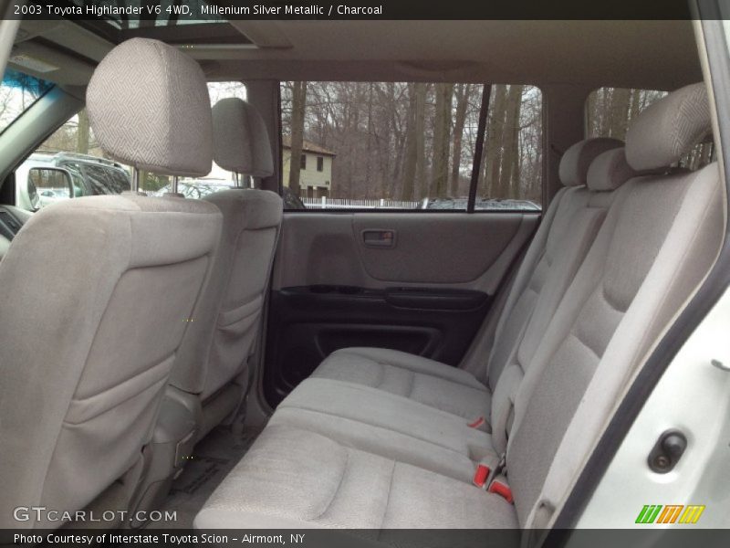 Millenium Silver Metallic / Charcoal 2003 Toyota Highlander V6 4WD