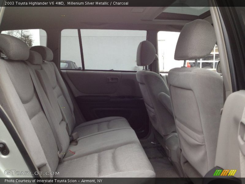 Millenium Silver Metallic / Charcoal 2003 Toyota Highlander V6 4WD
