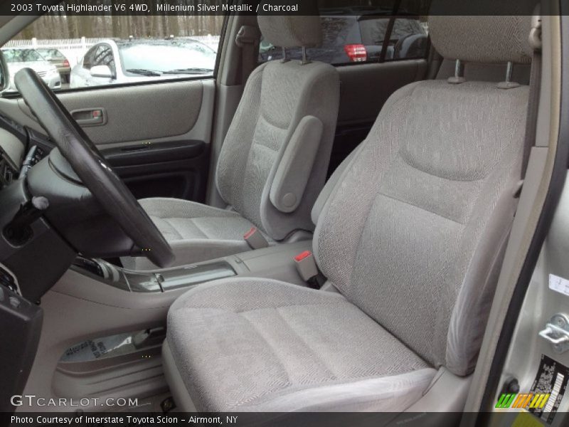 Millenium Silver Metallic / Charcoal 2003 Toyota Highlander V6 4WD
