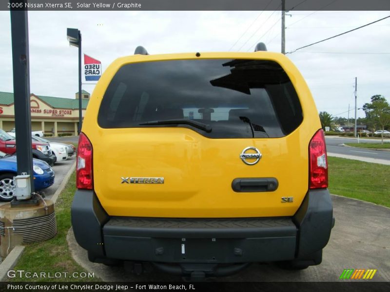 Solar Yellow / Graphite 2006 Nissan Xterra SE