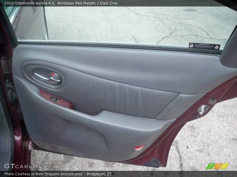 Bordeaux Red Metallic / Dark Gray 2003 Oldsmobile Aurora 4.0