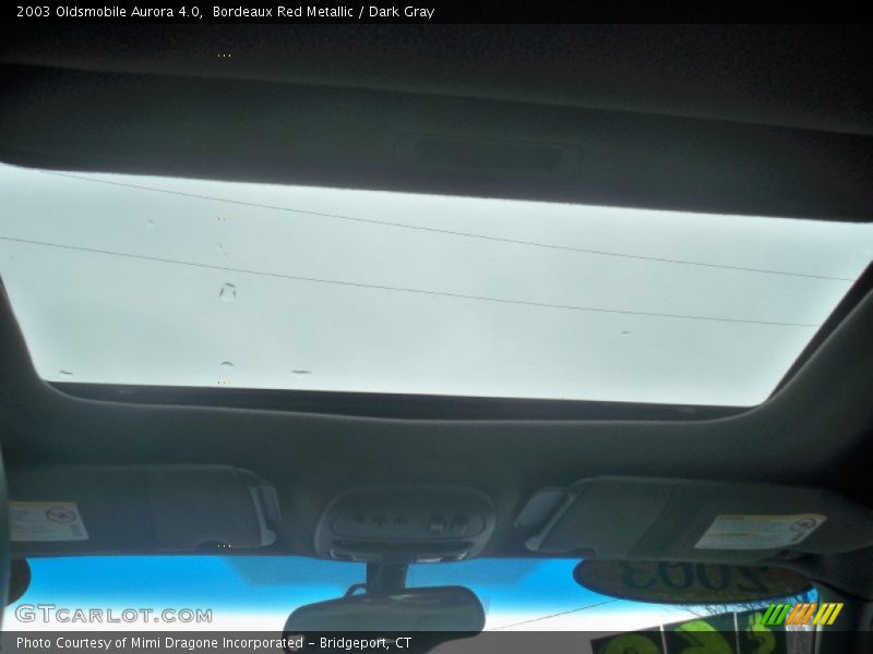 Bordeaux Red Metallic / Dark Gray 2003 Oldsmobile Aurora 4.0