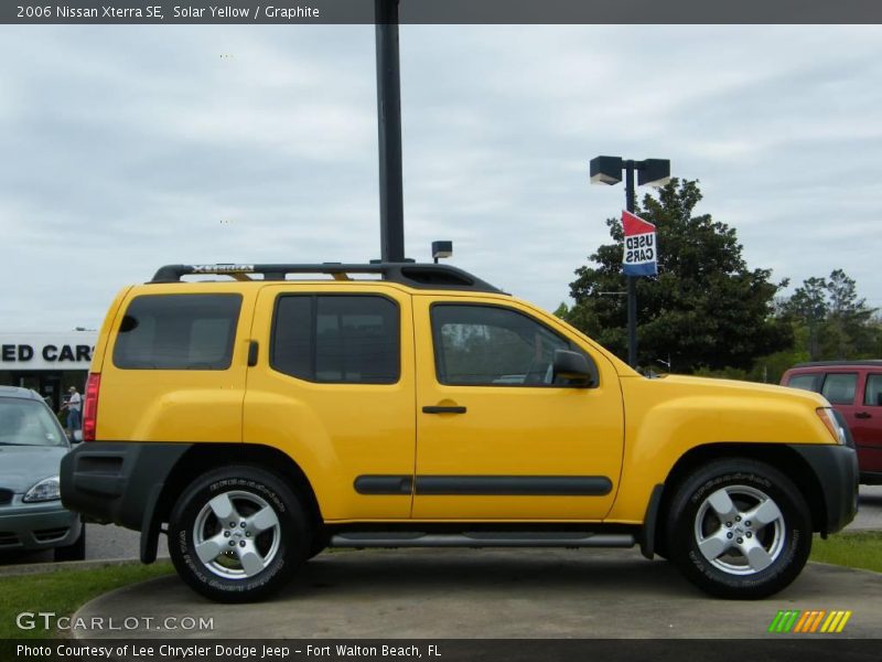 Solar Yellow / Graphite 2006 Nissan Xterra SE