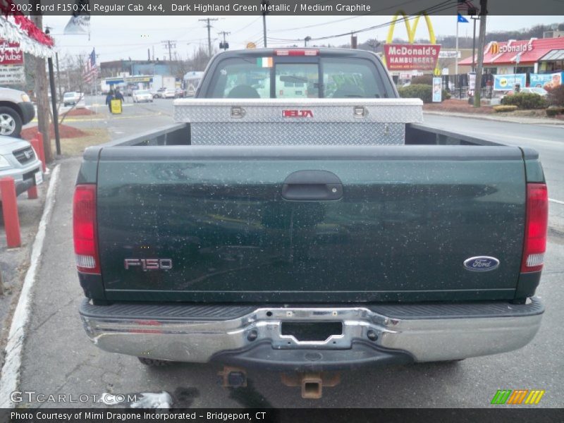 Dark Highland Green Metallic / Medium Graphite 2002 Ford F150 XL Regular Cab 4x4