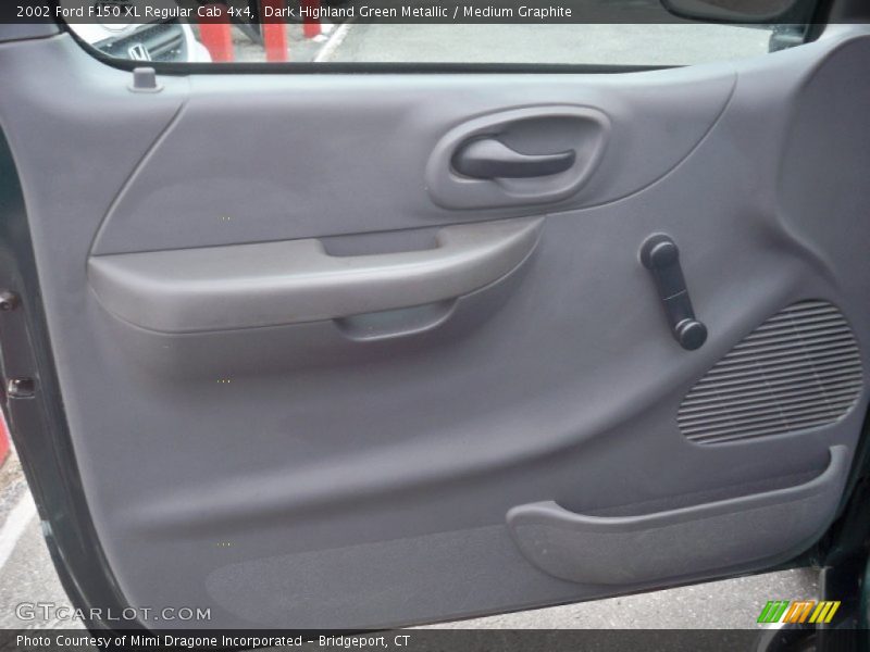Dark Highland Green Metallic / Medium Graphite 2002 Ford F150 XL Regular Cab 4x4