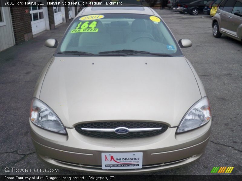 Harvest Gold Metallic / Medium Parchment 2001 Ford Taurus SEL