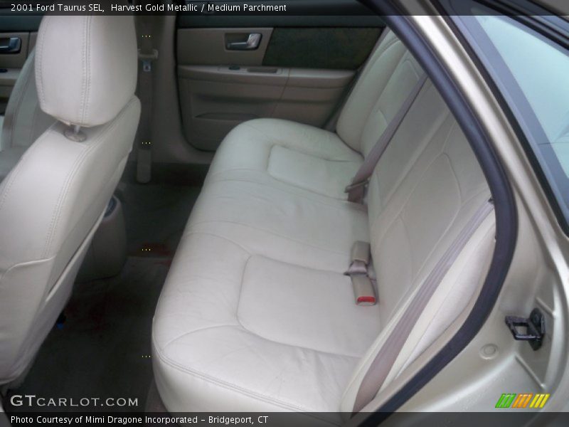 Harvest Gold Metallic / Medium Parchment 2001 Ford Taurus SEL