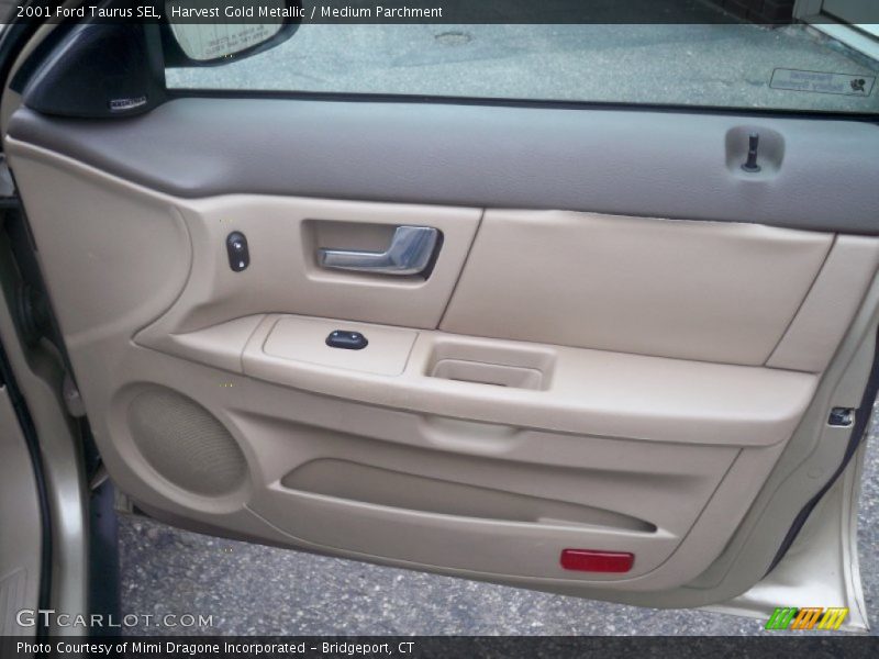 Harvest Gold Metallic / Medium Parchment 2001 Ford Taurus SEL