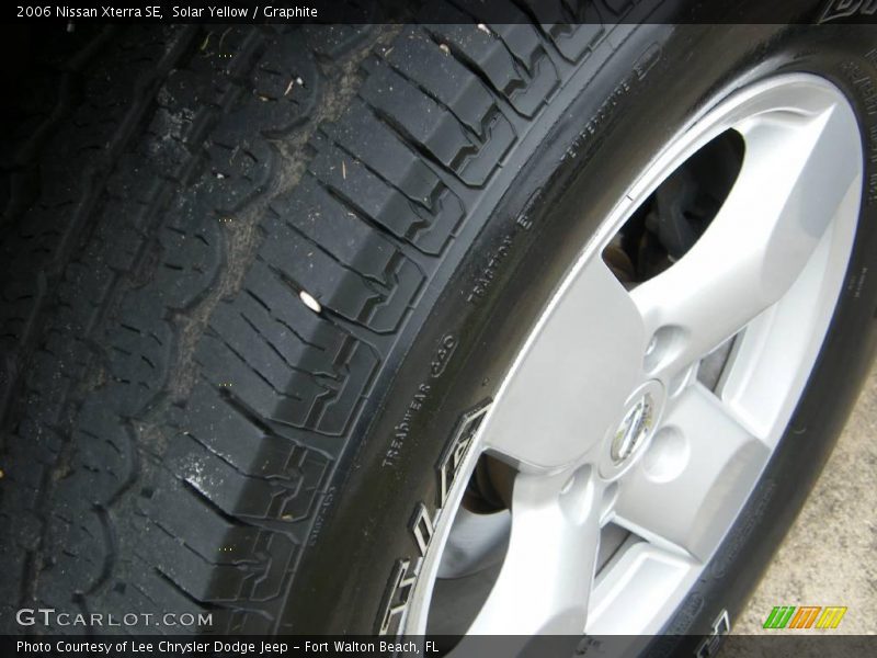 Solar Yellow / Graphite 2006 Nissan Xterra SE