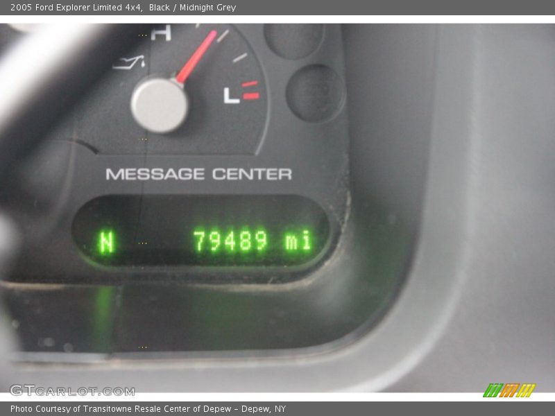Black / Midnight Grey 2005 Ford Explorer Limited 4x4