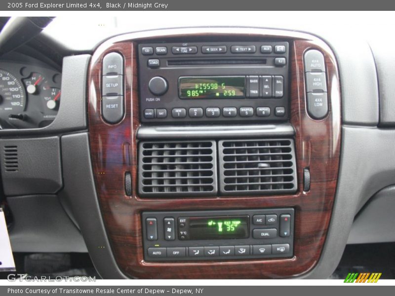 Black / Midnight Grey 2005 Ford Explorer Limited 4x4